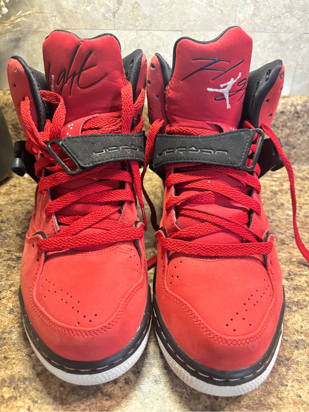 Jordan Flight 45 High-Top Sneakers - Red/Black/White